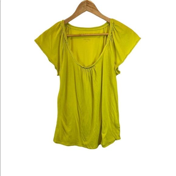 CALVIN KLEIN JEANS Neon Green Flutter Sleeve Scoop Neck Embellished Neck Tee M - Picture 1 of 9